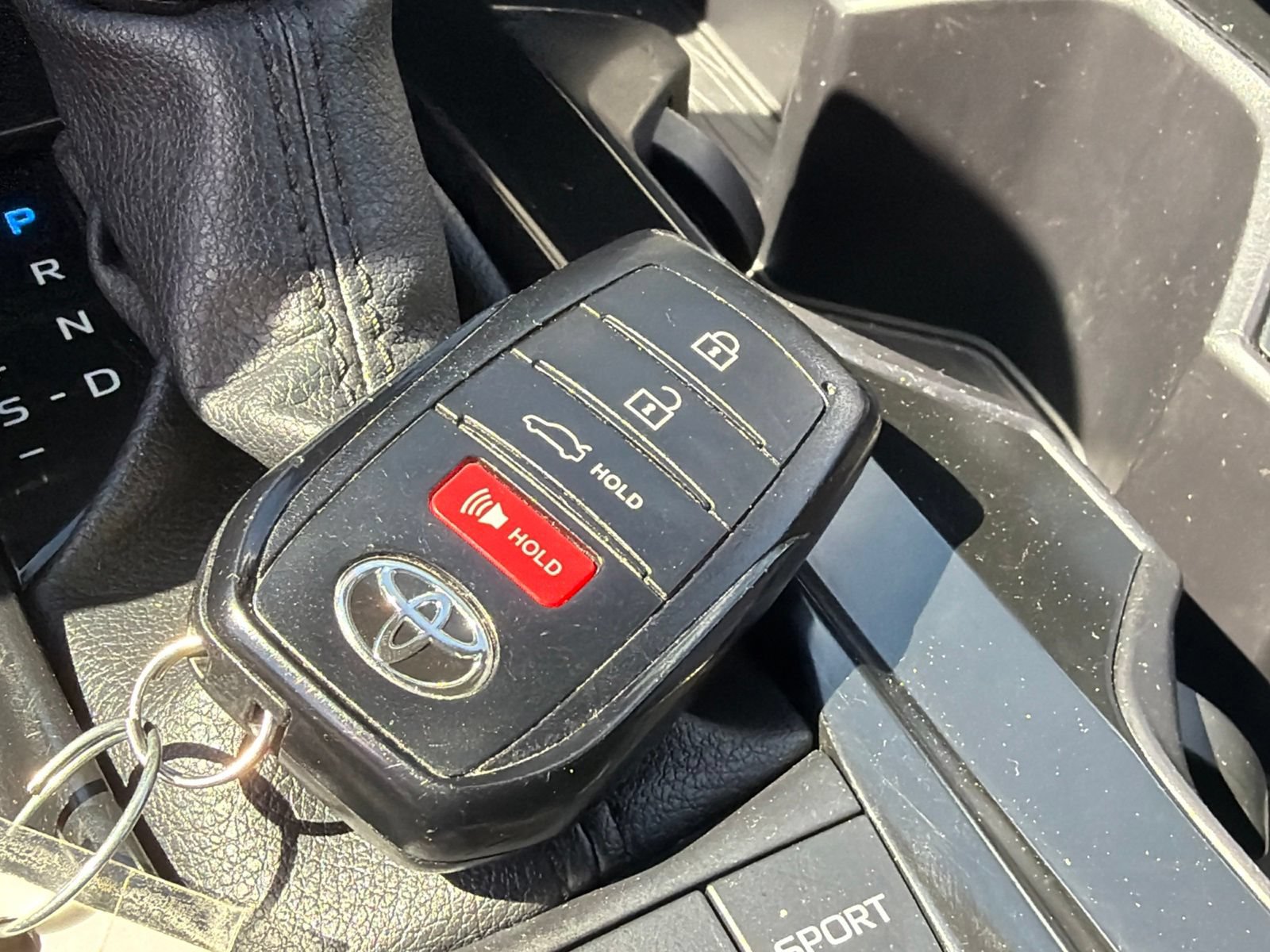 Used 2025 Toyota Camry SE FWD image 27