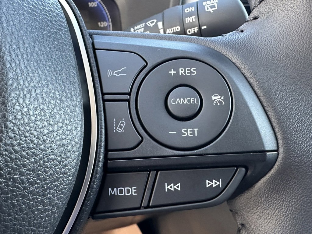 New 2025 Toyota RAV4 Limited image 26