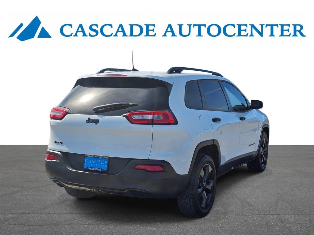 Used 2017 Jeep Cherokee Sport AWD/4WD image 9