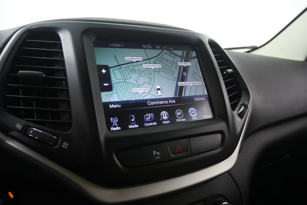 Used 2017 Jeep Cherokee Limited w/ Luxury Group image 23