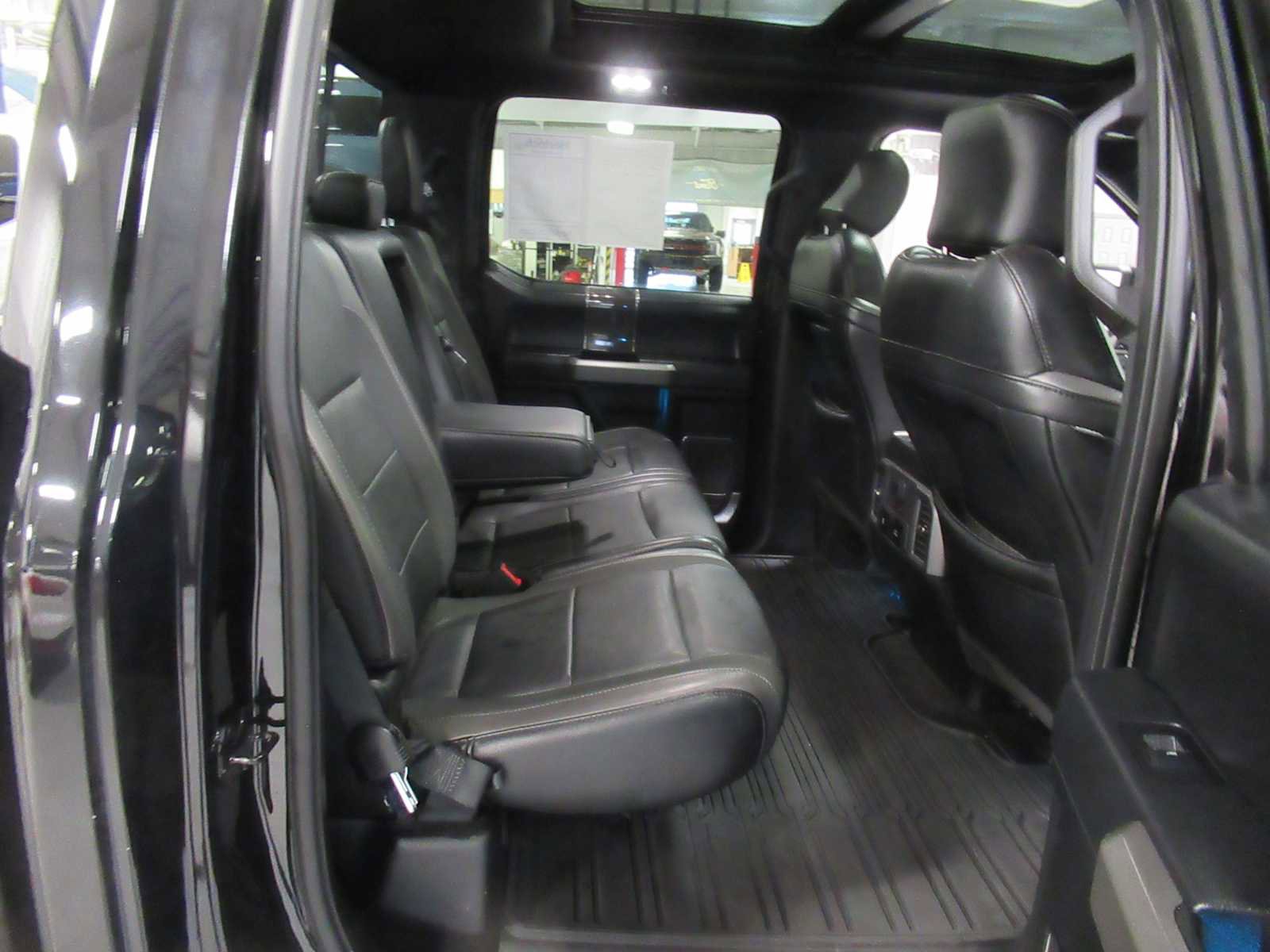 Used 2019 Ford F150 Raptor w/ Equipment Group 802A Luxury image 16