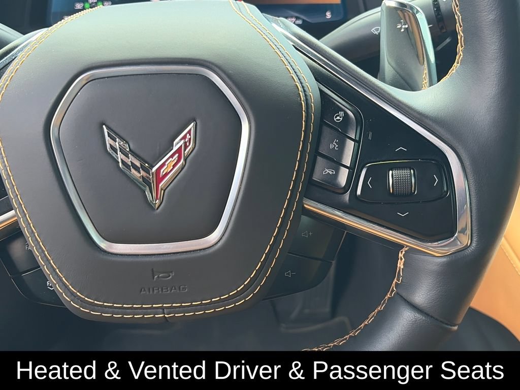 Used 2025 Chevrolet Corvette Z06 w/ Stealth Interior Trim Package RWD image 23