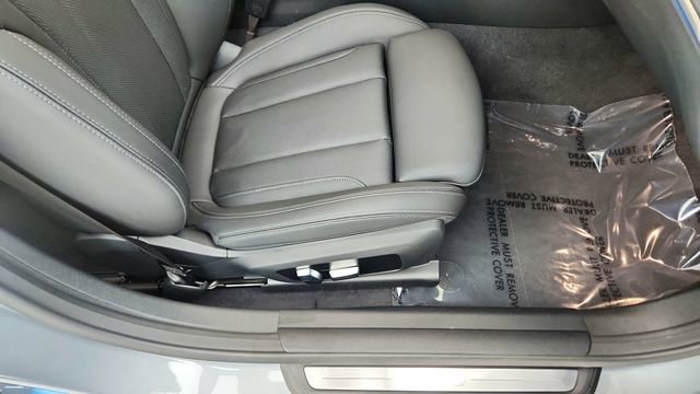 Used 2023 BMW i4 eDrive35 w/ Premium Package image 22