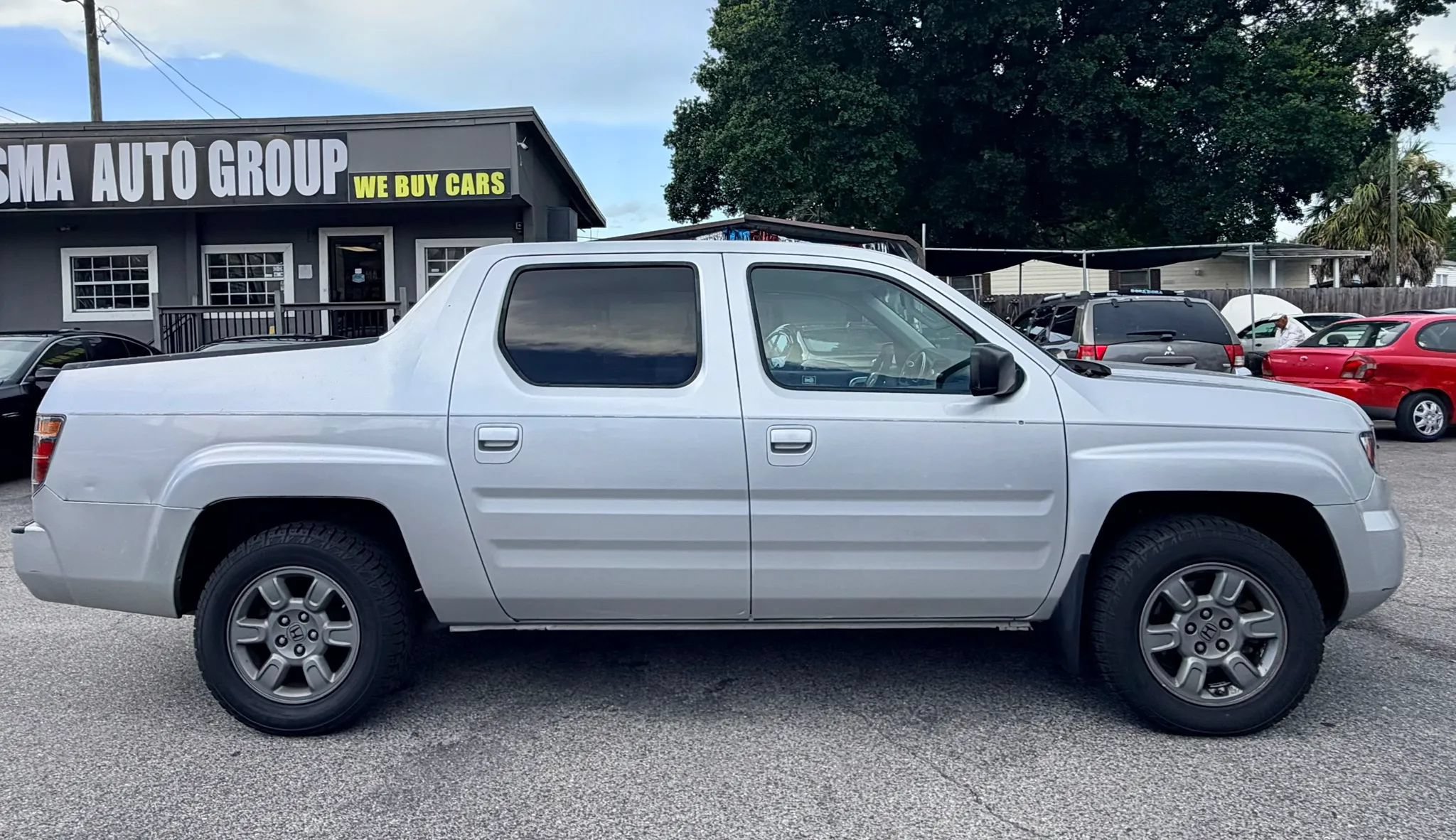 Used 2008 Honda Ridgeline RTX image 4