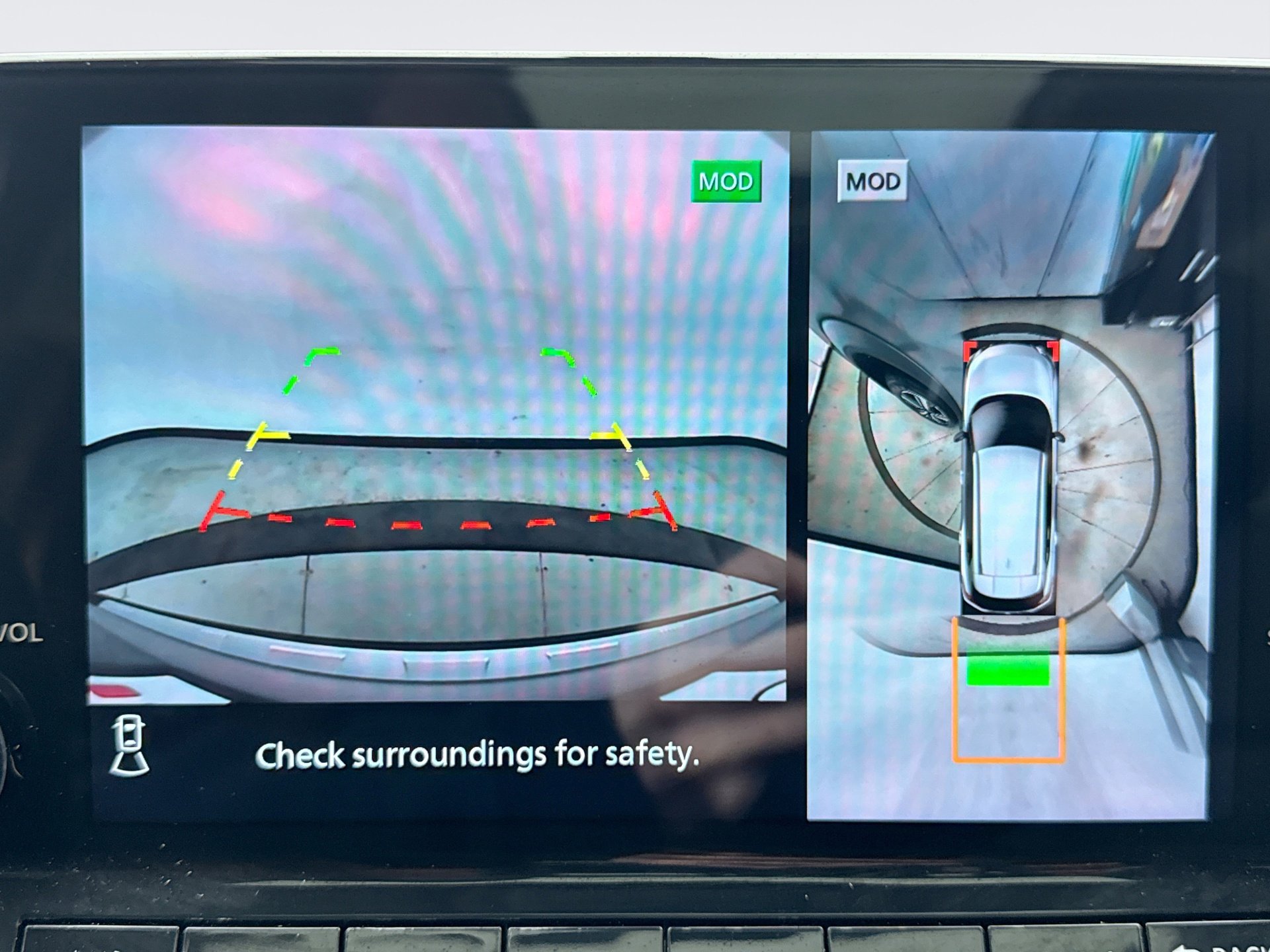 Used 2023 Nissan Rogue SL w/ SL Premium Package image 16