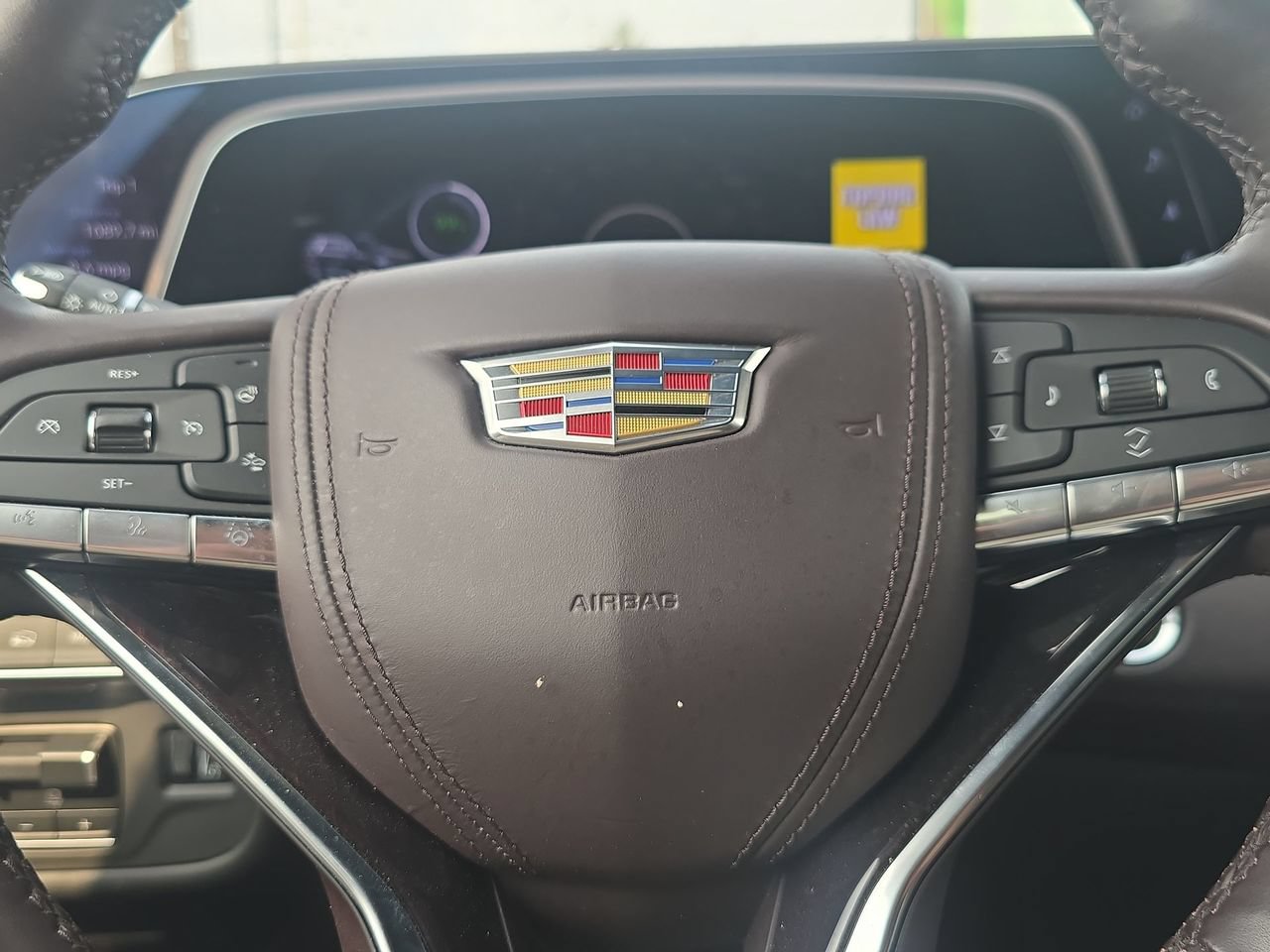 Certified 2023 Cadillac Escalade ESV Premium Luxury Platinum w/ LPO, Radiant Package AWD/4WD image 13