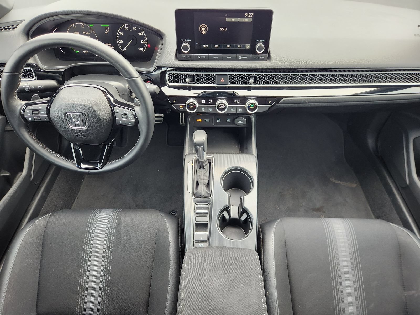 Used 2025 Honda Civic Sport image 32
