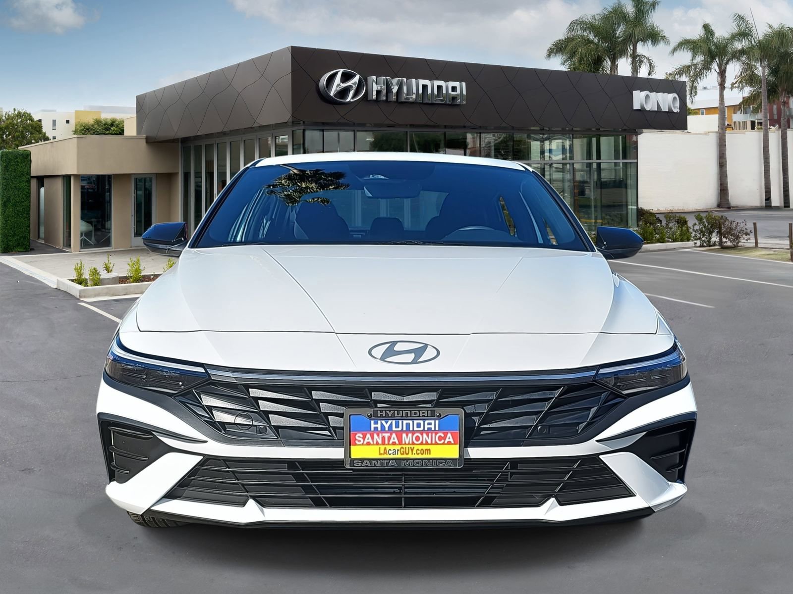 Certified 2025 Hyundai Elantra Sport image 8
