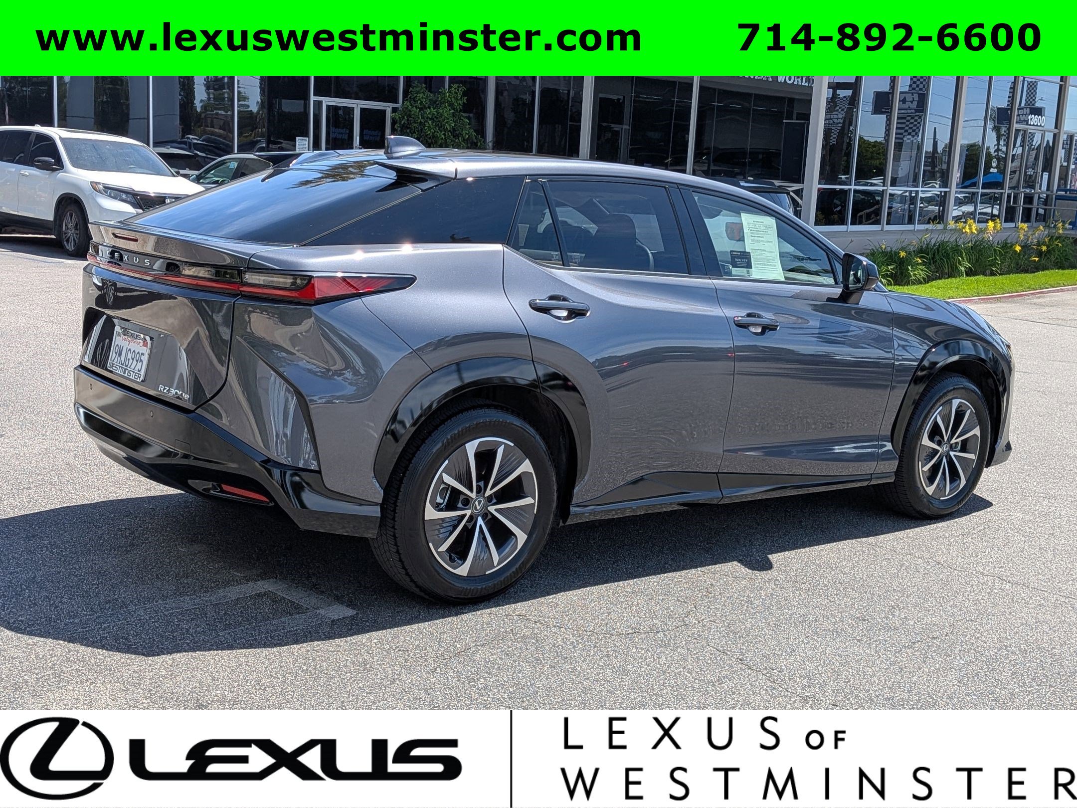 Used 2024 Lexus RZ 300e Premium image 8