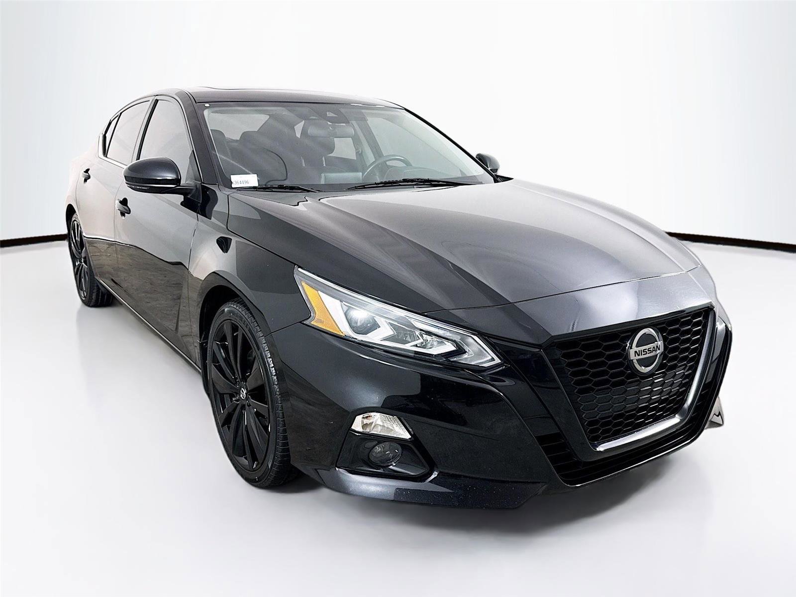 Used 2022 Nissan Altima 2.5 SR w/ Midnight Edition Package image 5