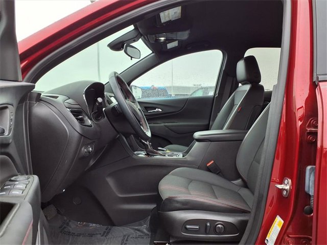 Used 2023 Chevrolet Equinox RS w/ LPO, Floor Liner Package image 15