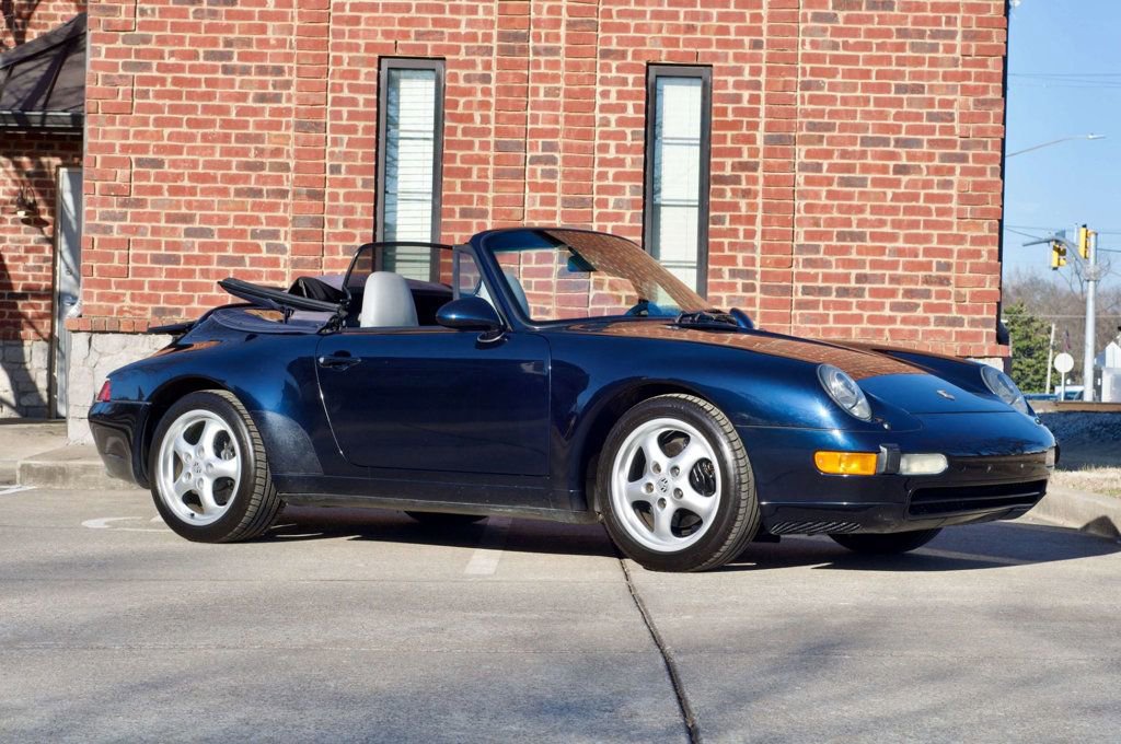 Used 1995 Porsche 911 Carrera image 3