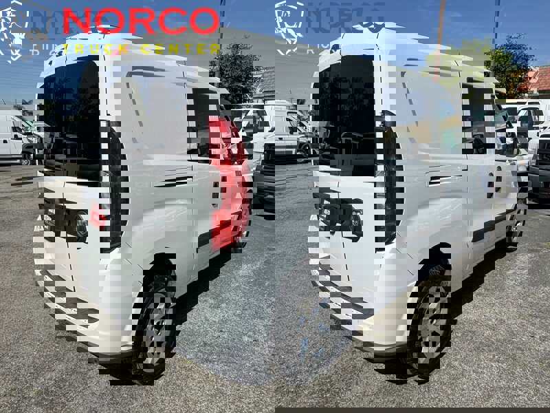 Used 2018 RAM ProMaster City SLT w/ Lights & Wheels Group image 10