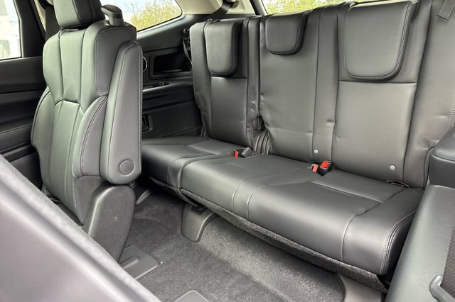 New 2025 Subaru Ascent Touring AWD/4WD image 12