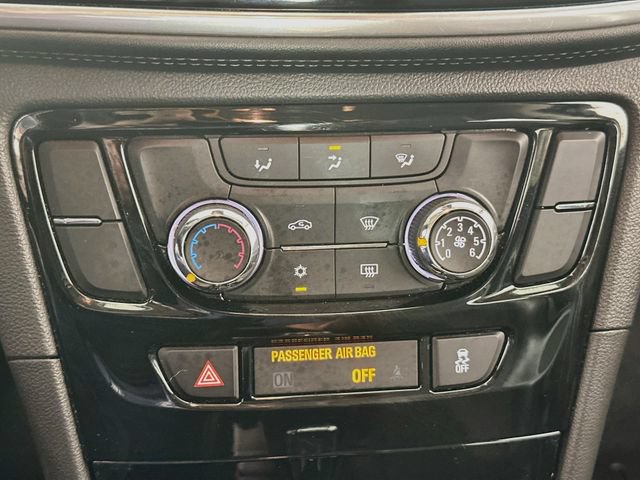 Used 2019 Buick Encore Sport Touring FWD image 15