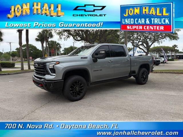 Used 2025 Chevrolet Silverado 2500 LTZ w/ LTZ Plus Package AWD/4WD image 2