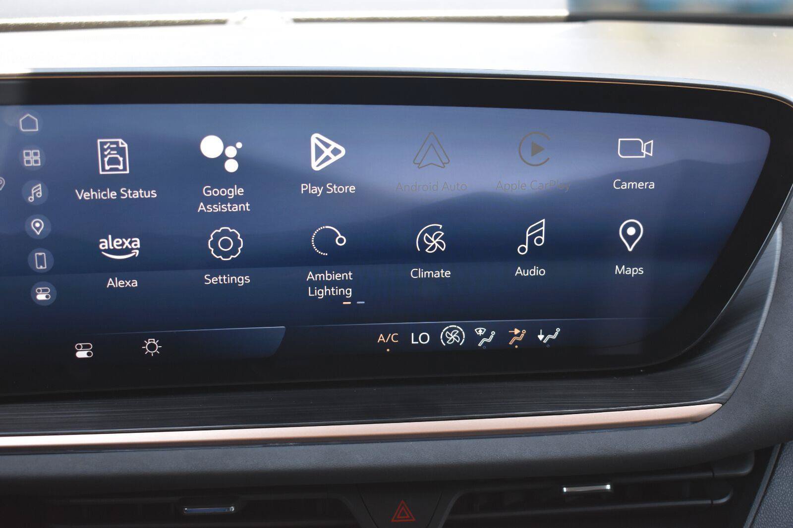 Used 2024 Buick Envision Sport Touring AWD/4WD image 25