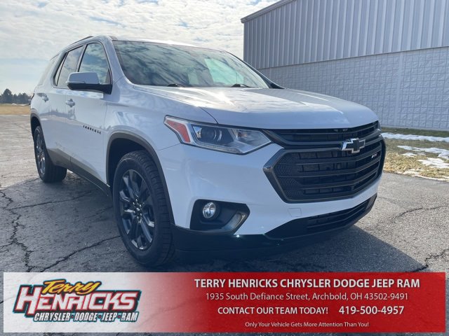 Used 2021 Chevrolet Traverse RS image 1