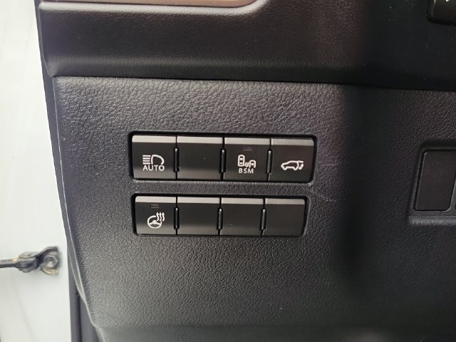 Used 2021 Lexus NX 300 F Sport w/ F Sport Premium Package FWD image 14
