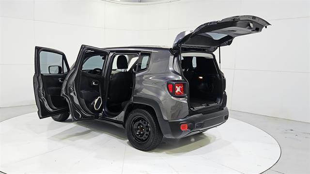 Used 2017 Jeep Renegade Sport w/ Power & Air Group FWD image 31