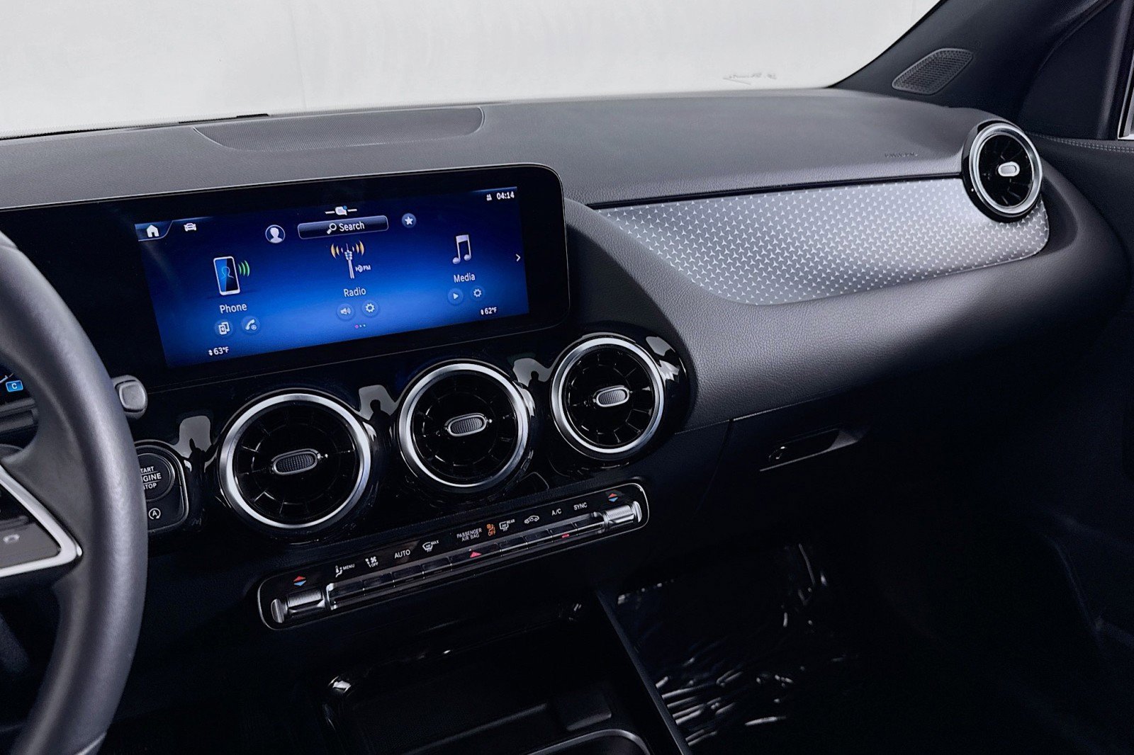 Certified 2026 Mercedes-Benz GLA 250 image 21