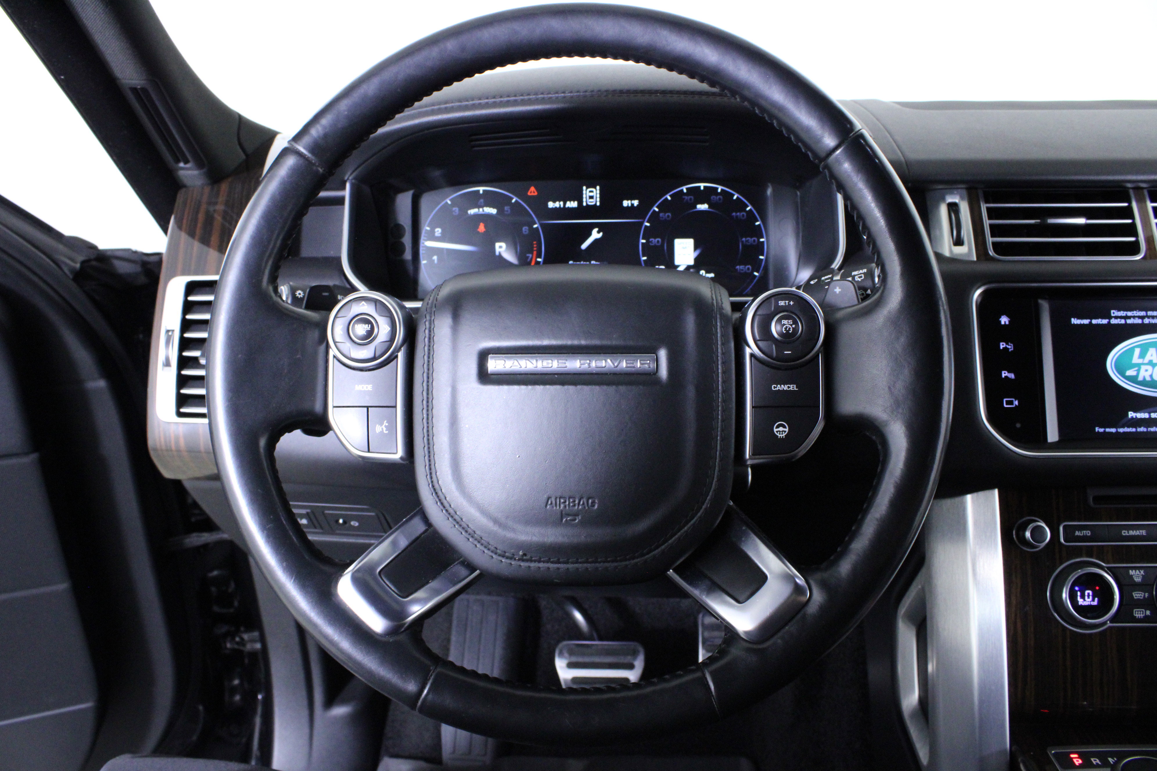 Used 2016 Land Rover Range Rover HSE image 23