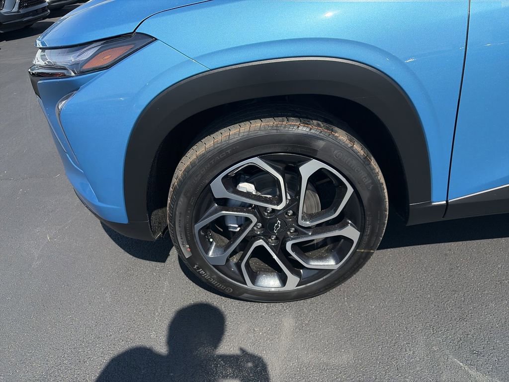 New 2026 Chevrolet Trax RS w/ Driver Confidence Package image 16