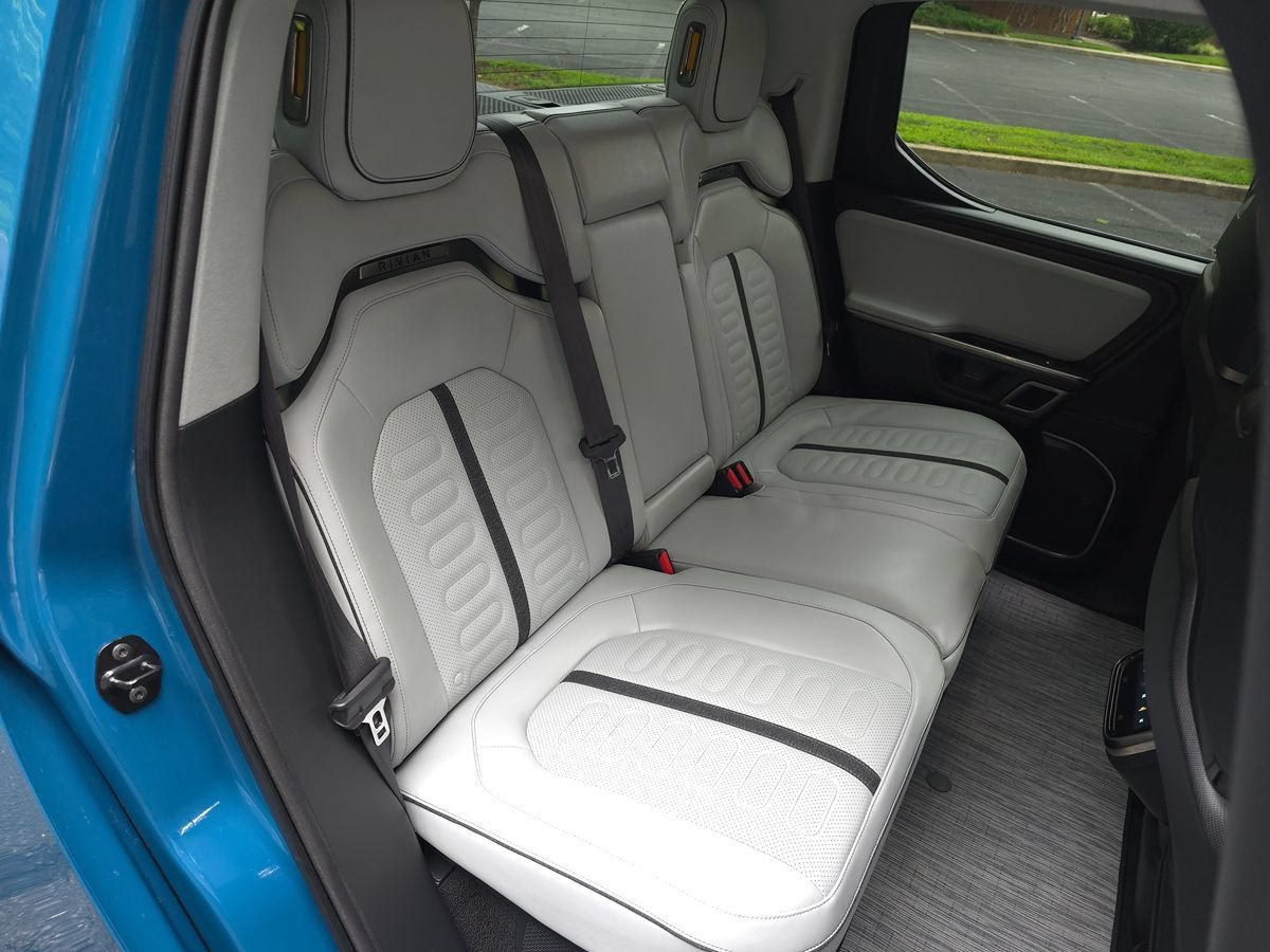 Used 2023 Rivian R1T Adventure AWD/4WD image 20