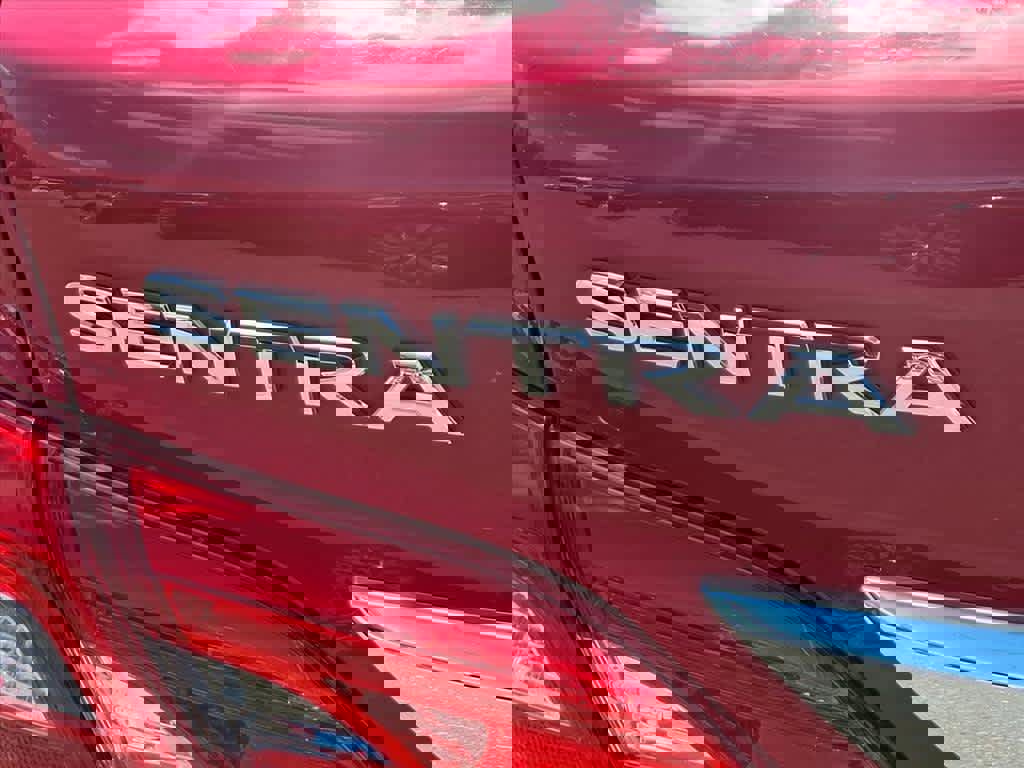 Certified 2018 Nissan Sentra SV w/ All Weather Package image 25