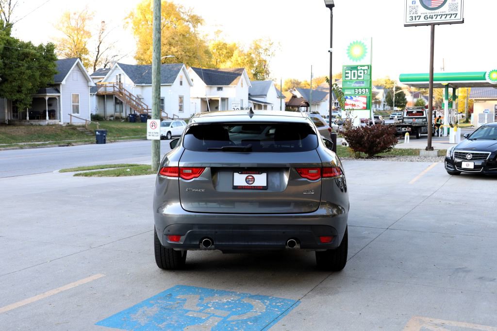 Used 2018 Jaguar F-PACE R-Sport AWD/4WD image 6