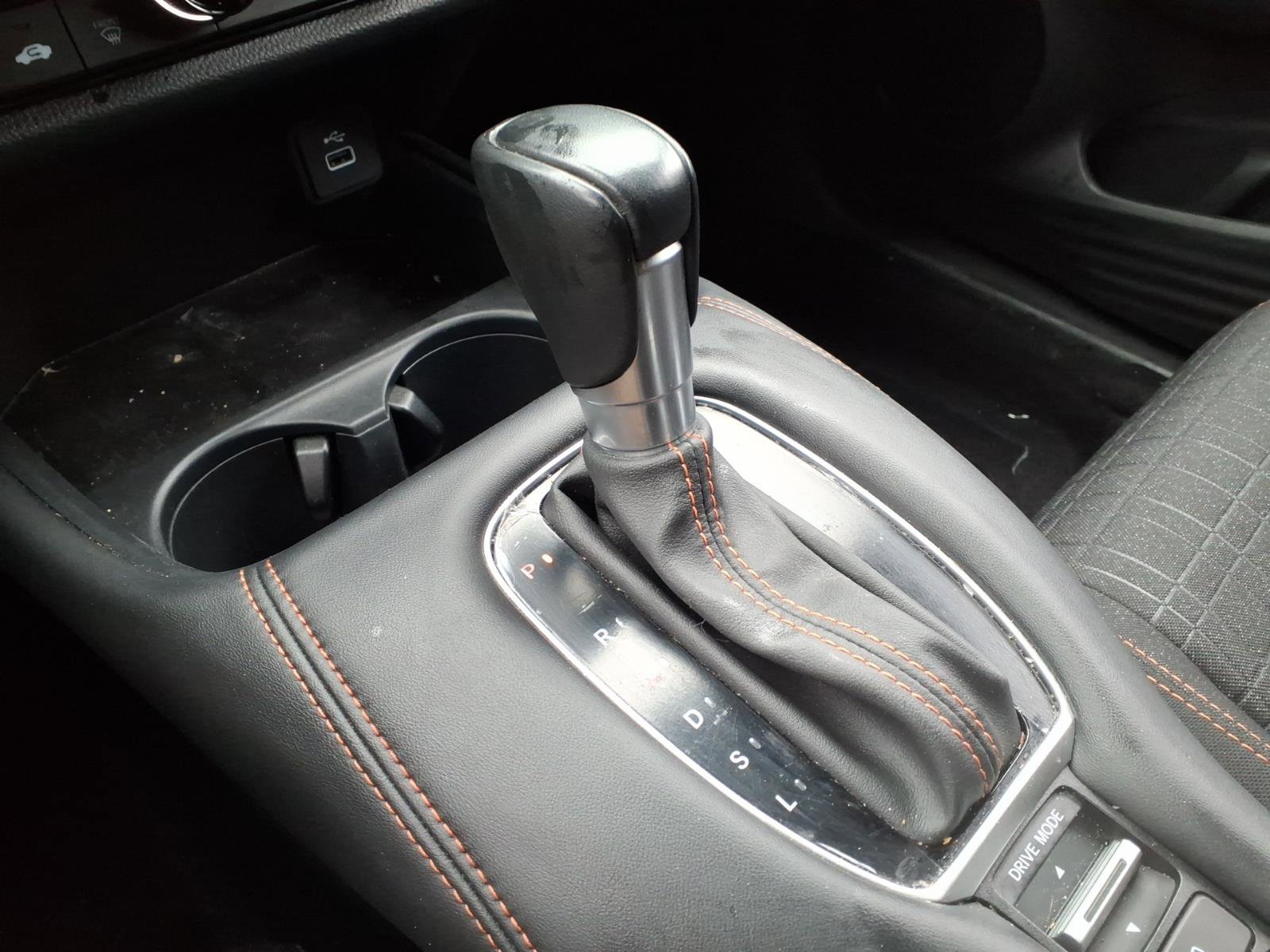 Used 2025 Honda HR-V Sport image 9