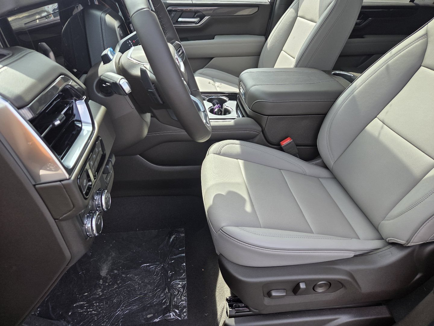 New 2026 GMC Yukon XL Elevation w/ Elevation Premium Package AWD/4WD image 28