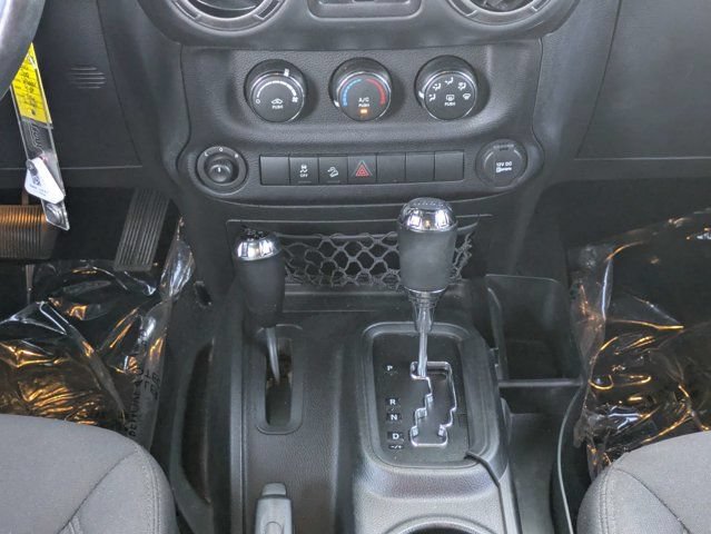Used 2016 Jeep Wrangler Unlimited Sport w/ Quick Order Package 24S AWD/4WD image 19