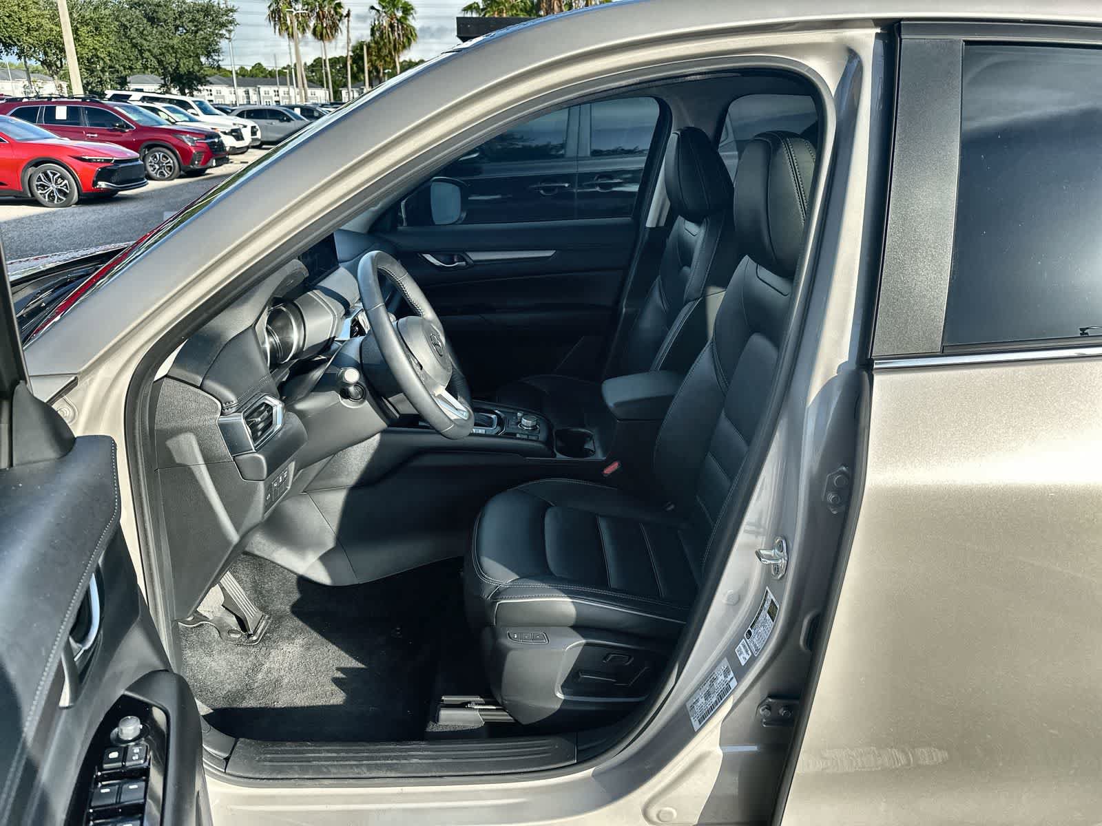 Used 2025 MAZDA CX-5 AWD 2.5 S w/ Preferred Package image 2