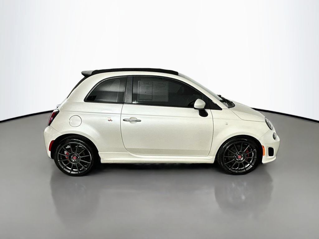 Used 2018 FIAT 500 Abarth w/ Popular Equipment Package FWD image 7