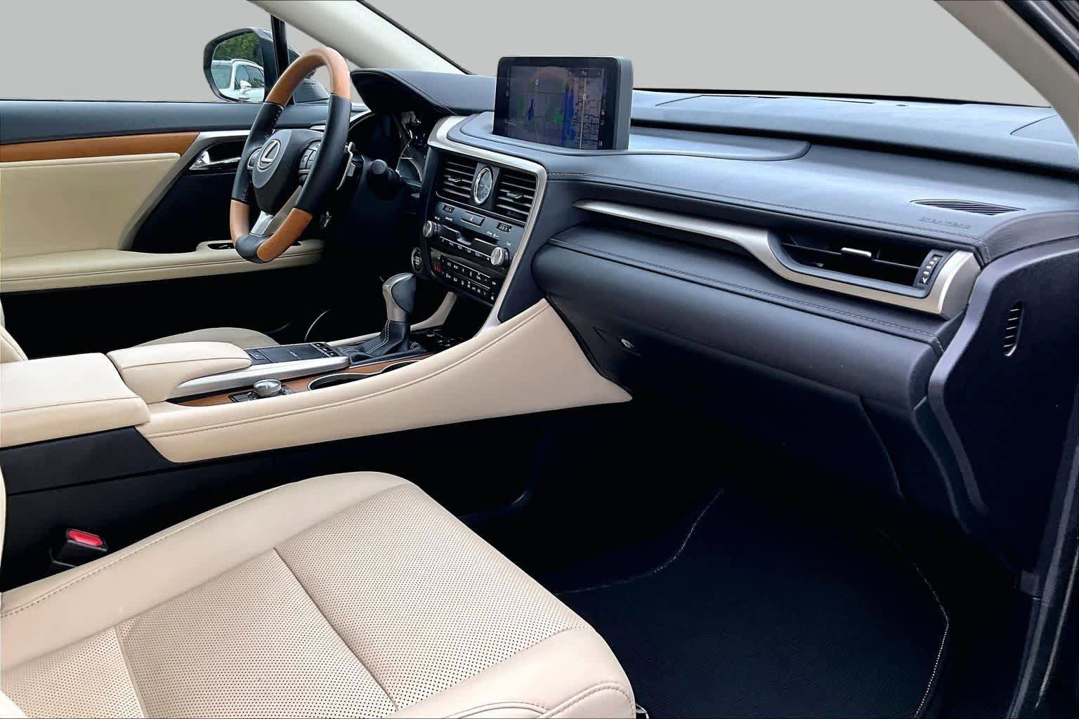 Used 2022 Lexus RX 350 FWD w/ Premium Package image 19