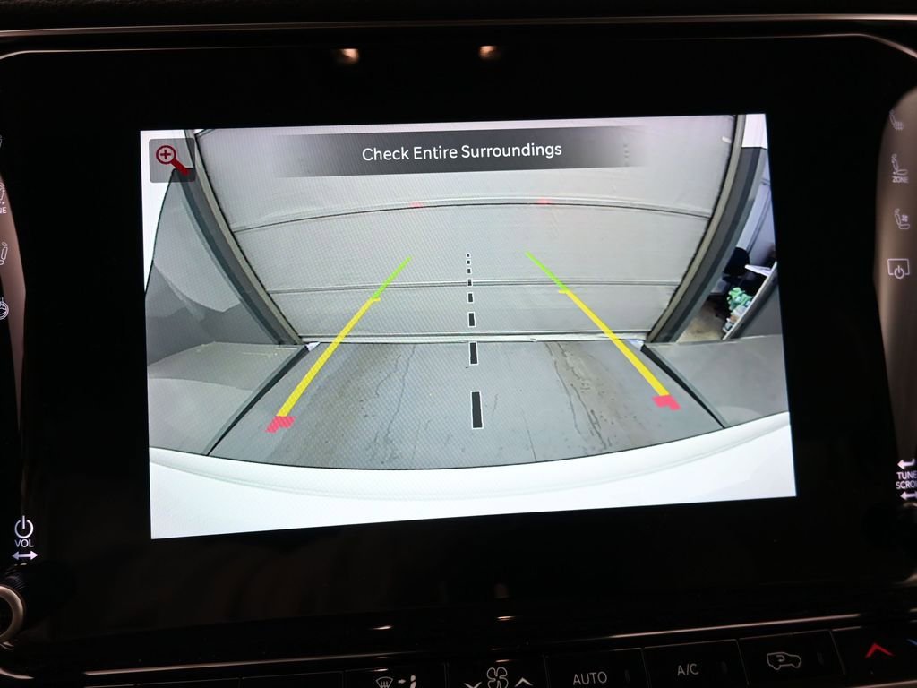 Used 2024 Jeep Wagoneer L Series II w/ Flexible Seating Group image 19