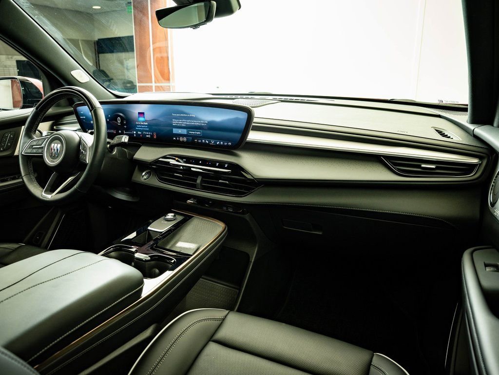 Used 2025 Buick Enclave Avenir w/ Super Cruise Package image 51