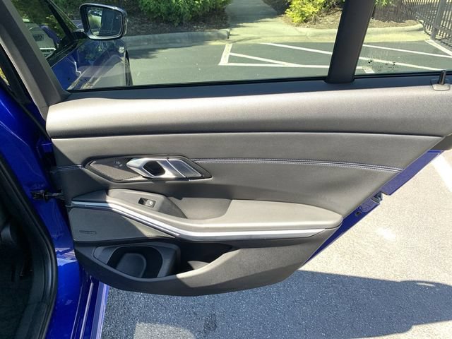 Used 2019 BMW 330i Sedan RWD image 11