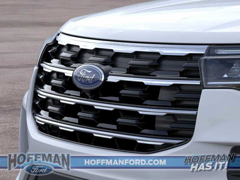 New 2026 Ford Explorer Active AWD/4WD image 17