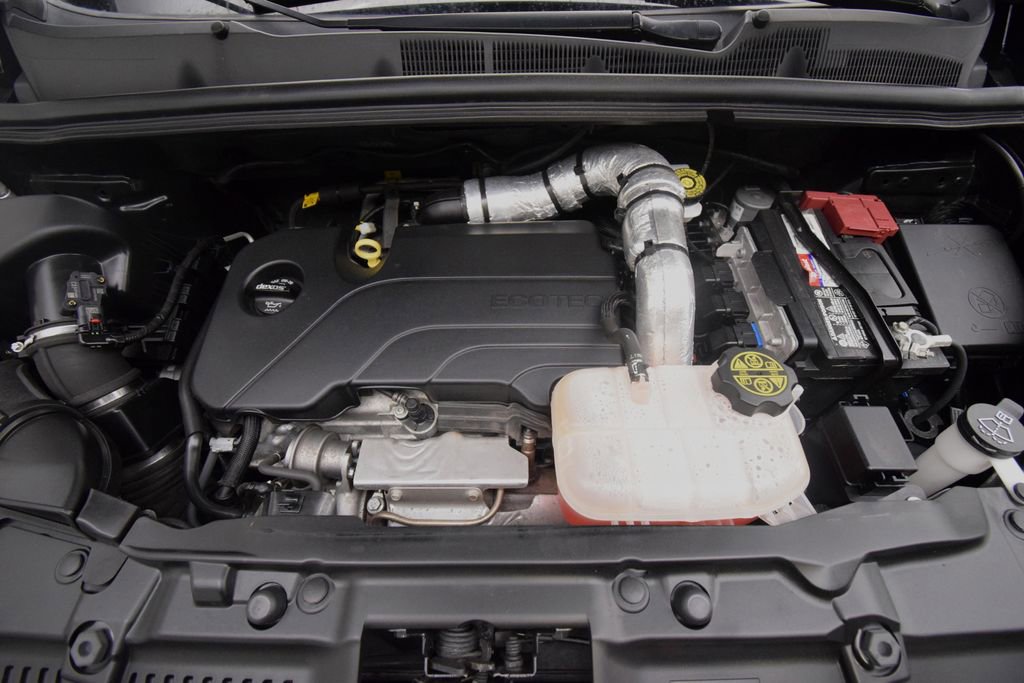 Used 2022 Chevrolet Trax LT w/ Driver Confidence Package AWD/4WD image 28