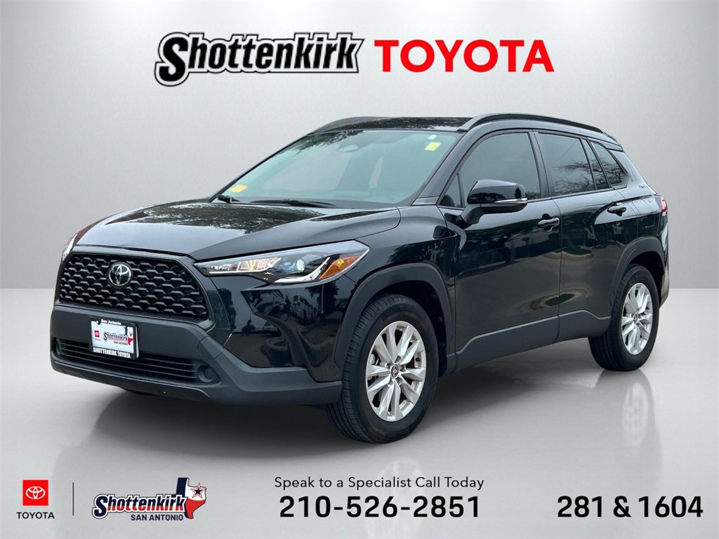 Used 2023 Toyota Corolla Cross LE