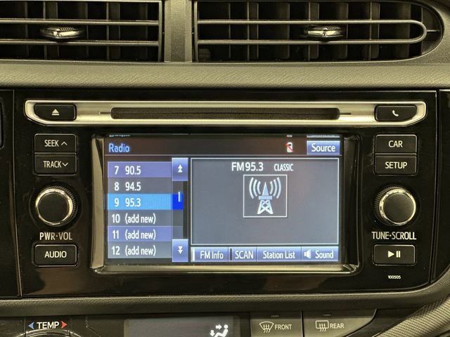 Used 2015 Toyota Prius C Two image 10