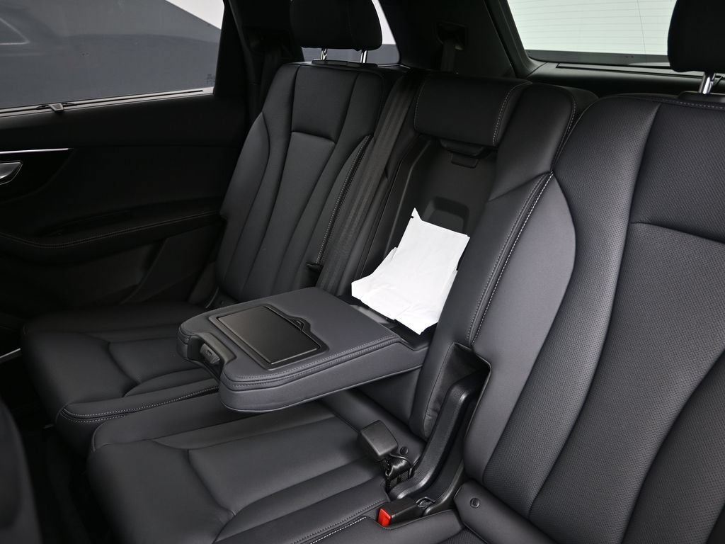 Certified 2025 Audi Q7 3.0T Premium Plus w/ Premium Plus Package AWD/4WD image 19