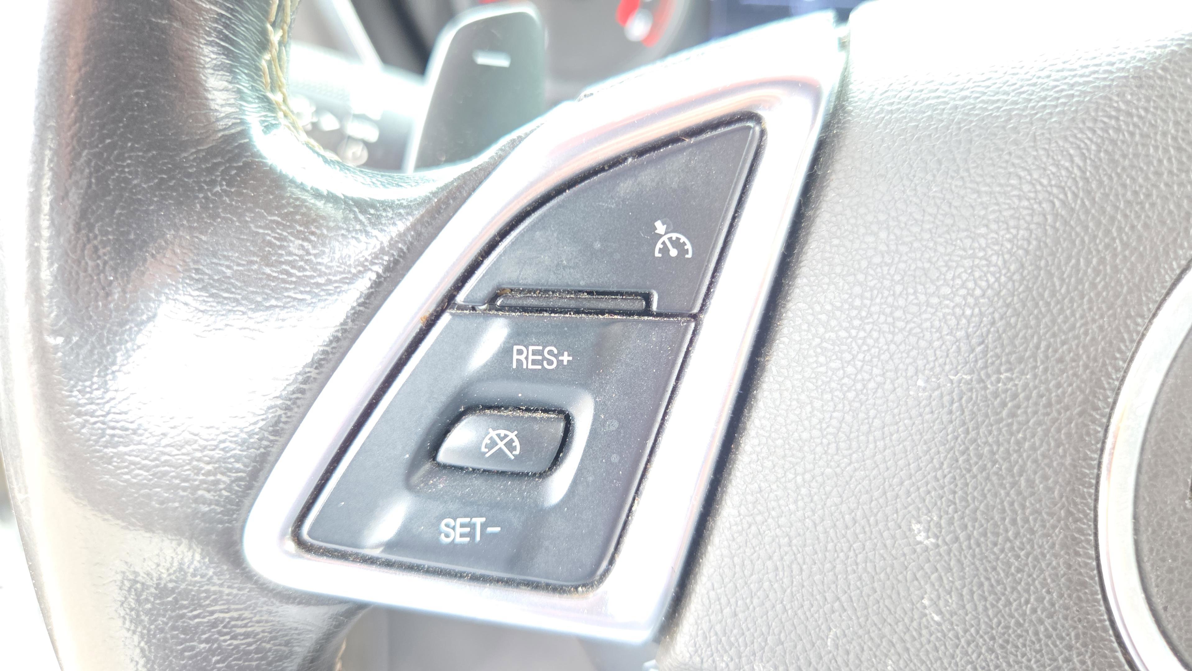 Certified 2022 Chevrolet Camaro LT RWD image 24