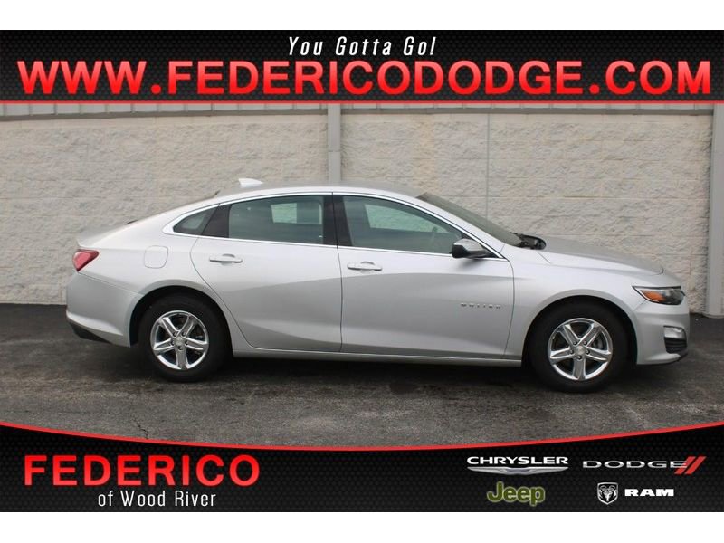 Used 2022 Chevrolet Malibu LT FWD image 1