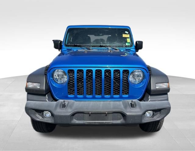 Used 2021 Jeep Gladiator Sport w/ Trailer Tow Package AWD/4WD image 10