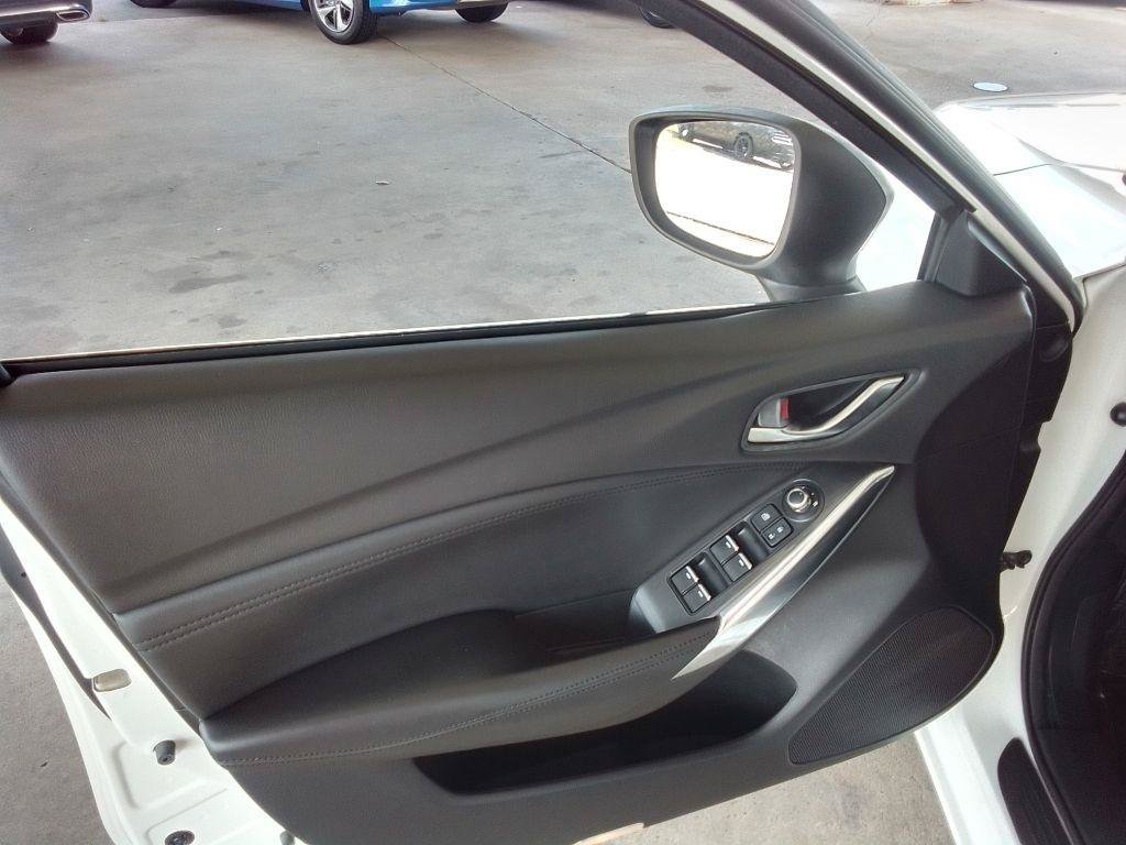 Used 2017 MAZDA MAZDA6 Touring FWD image 18