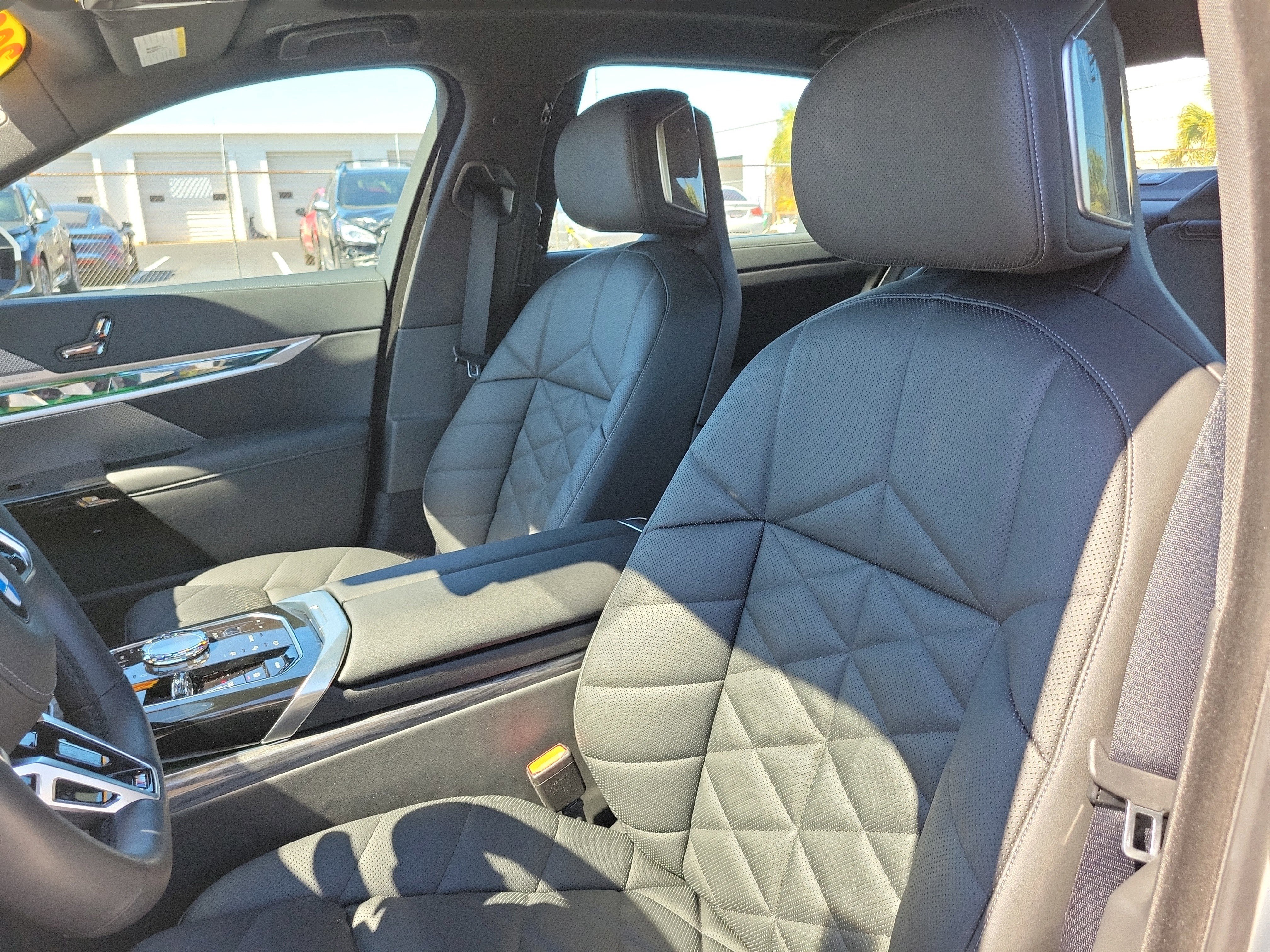 Used 2025 BMW 740i image 20