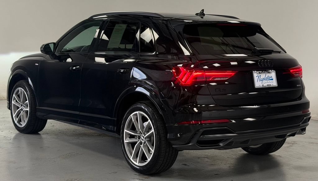 Used 2022 Audi Q3 2.0T Premium Plus AWD/4WD image 4
